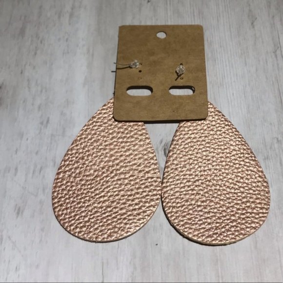 Rose Gold & Pink Faux Leather Teardrop Earrings - Picture 3 of 4